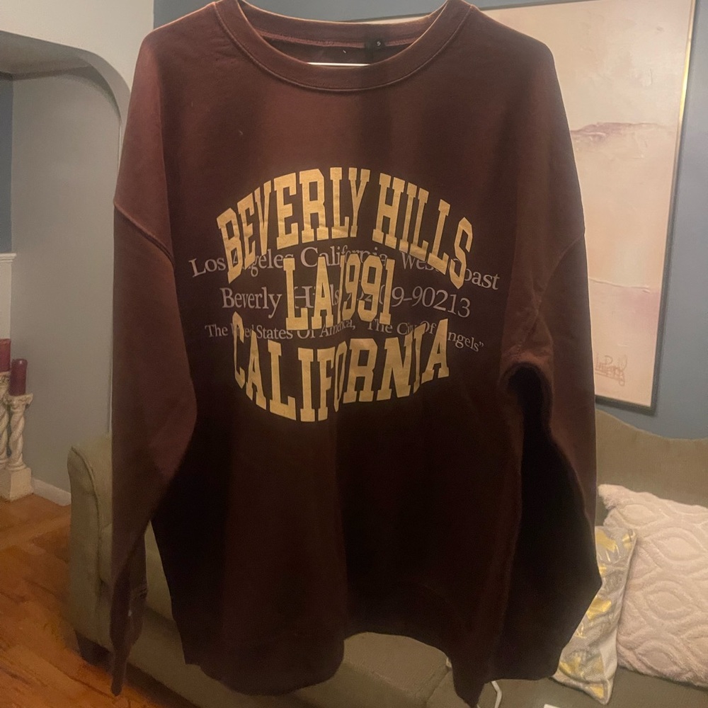 Beverly Hills Brown Crew Neck